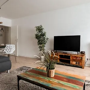  Apartment Downtown Unterbilk