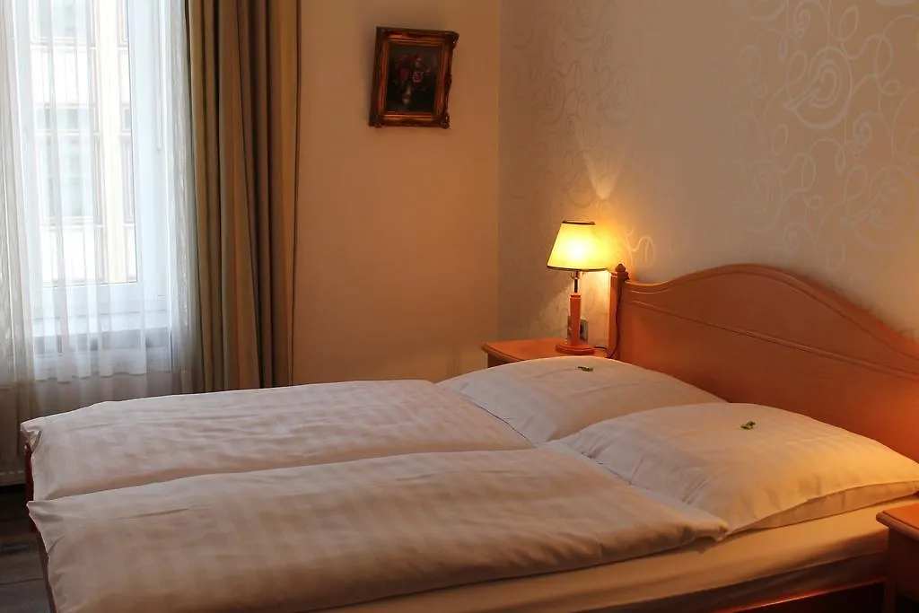 Hotel Weidenhof Düsseldorf 3*,